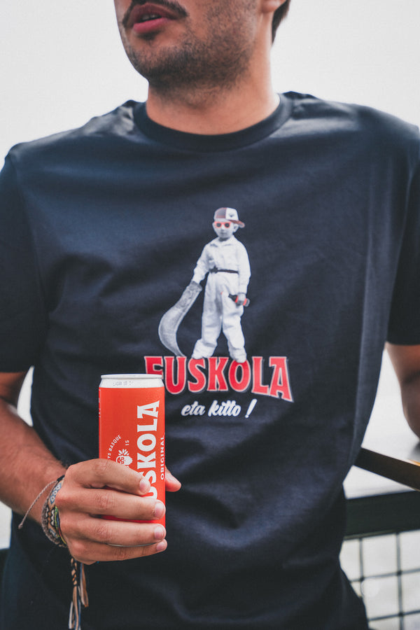 Tee-shirt EUSKOLA x EZ KEXA "Euskola ta kitto!" Noir